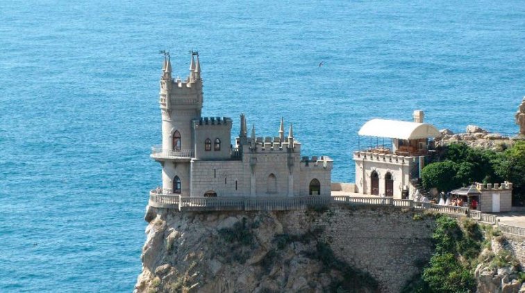 Американцы цинично воспользовались эпидемией коронавируса в России - «Политика»