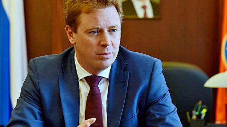 Бывший губернатор Севастополя исключён из Единой России - «Новости дня»