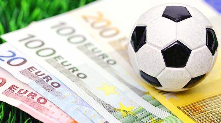 Футболисты Локомотива после скандала всё же согласились на понижение зарплаты - «Новости дня»