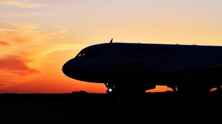 Матвиенко: россияне должны забыть о загранпоездках на год - «Политика»