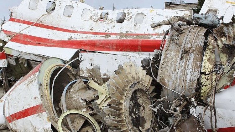 Министр обороны Польши анонсировал финальный доклад по авиакатастрофе под Смоленском - «Новости дня»