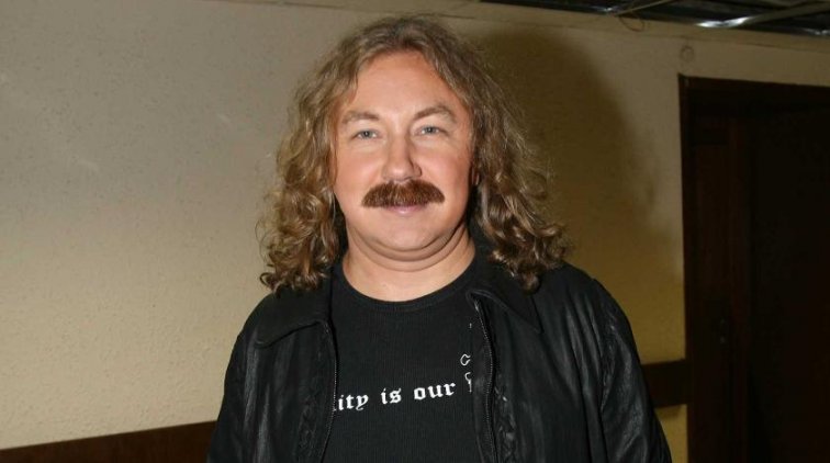 Николаев пересел в инвалидное кресло и заговорил о COVID-19 - «Культура»