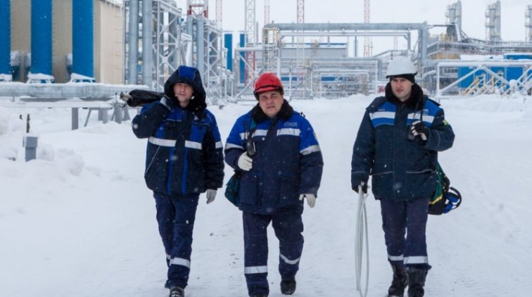 Продолжительность вахты могут увеличить до полугода - «Новости дня»