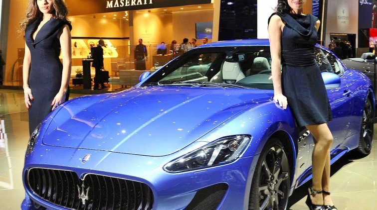 Путин пообещал, что автодилеры откроются в числе первых при появлении возможности - «Новости дня»