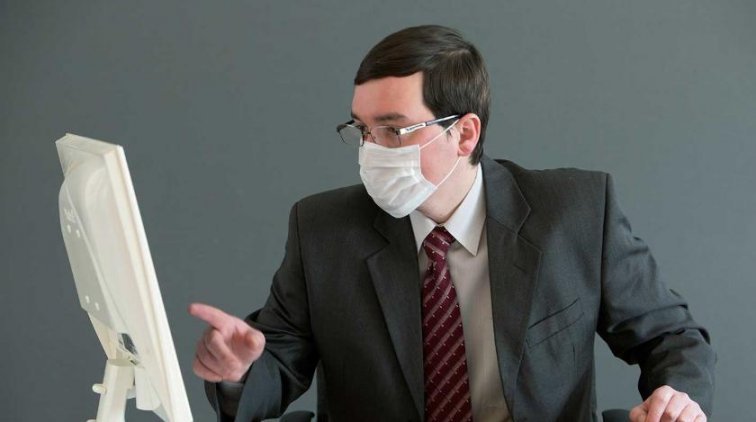 Россиянам запретили распространять фейки в дни особого режима - «Политика»