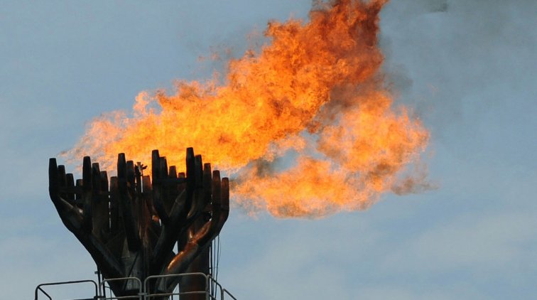 Российскую нефть приготовились сжигать за ненужностью - «Новости дня»