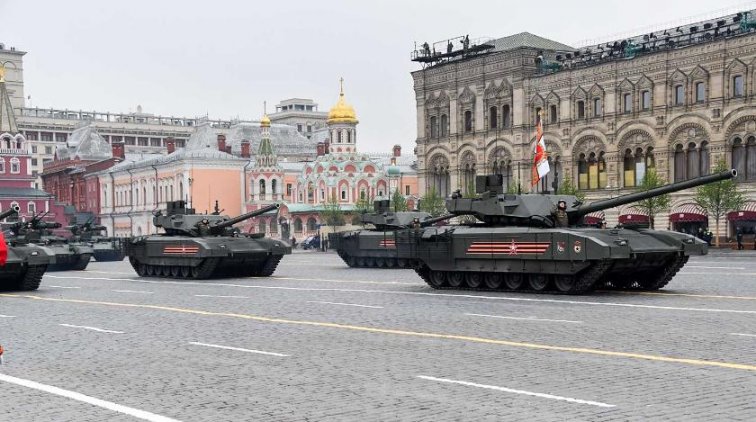 СМИ: Парад Победы перенесен из-за эпидемии коронавируса - «Политика»