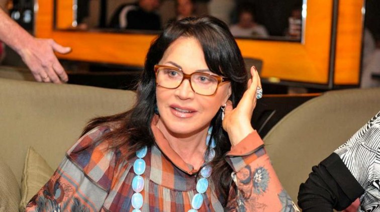 Водитель Бабкиной открыл правду о заражении коронавирусом - «Культура»