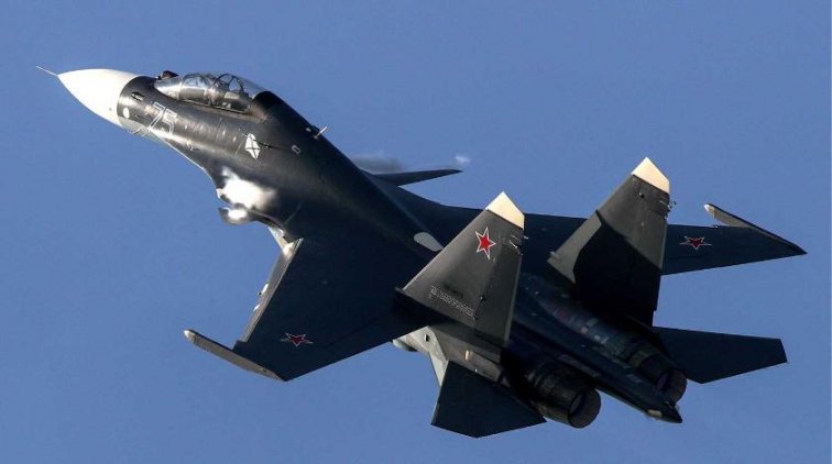 Военные показали репетицию парада в Калининграде на Су-30СМ - «Армия»