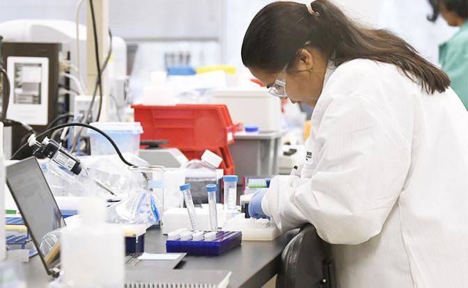 Не так страшен коронавирус, как борьба с ним, но главный ужас ждем от вакцины - «Последние новости»