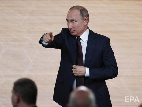 Невзоров: Ленинградская школа КГБ и "питерщина" позволяют Путину, не имея актерской школы, так победоносно тискаться со старушками - «Новости Дня Видео»