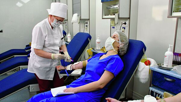 По благоприятному сценарию. В Минздраве оценили пандемию COVID в РФ - «Медицина»