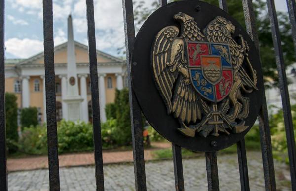Посольство Армении в РФ: Следующие рейсы будут платные - «Диаспора»