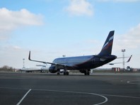 Посольство России в США не смогло набрать пассажиров даже на один вывозной рейс и попросило россиян пожить у соотечественников - «Россия»