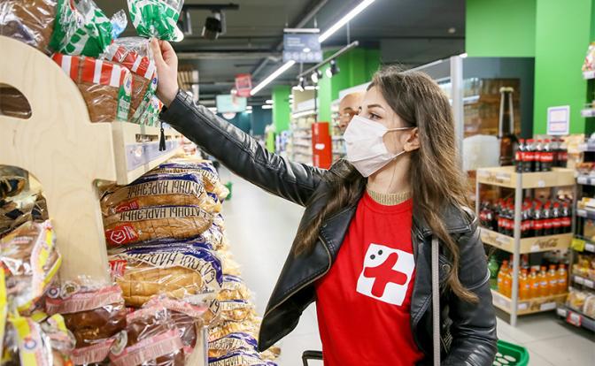 Продуктовые карточки, регулирование цен и вечный Путин: Куда коронавирус толкнет страну - «Последние новости»