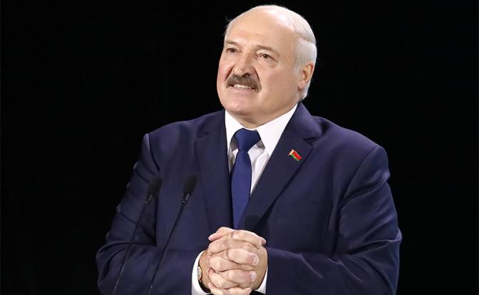 Трамп уводит Лукашенко от Путина по киевскому сценарию - «Последние новости»