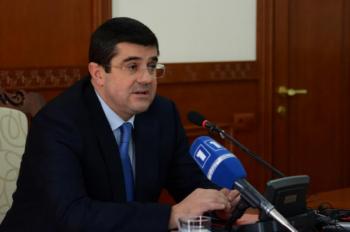 ВИДЕО: Араик Арутюнян назвал условие для сотрудничества с политсилами Арцаха - «Политика»