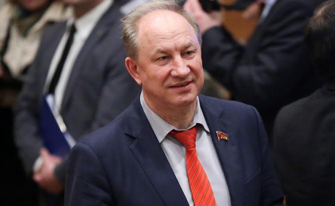 «Деньги — народу, врачам — защиту, олигархов — в тюрьму»: Валерий Рашкин советует Путину поторопиться - «Последние новости»