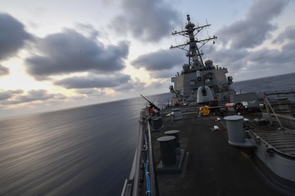 Дешевые понты: К чему НАТО сейчас играть мышцами? - «Новости дня»