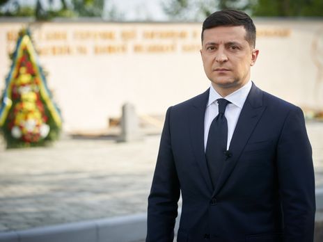 "Для чествования подвига каждого, кто приближал победу, главное – не громкость, а искренность". Зеленский поздравил украинцев с Днем Победы. Видео - «Новости Дня Видео»
