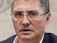 Доктор Мясников посоветовал россиянам не искать коронавирус в каждом чихе: все равно "все переболеем", а "кому положено умереть - помрут" - «Россия»