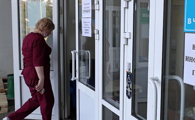 Доплаты Путина не спасут: От коронавируса в России умирают врачи, а не больные - «Общество»