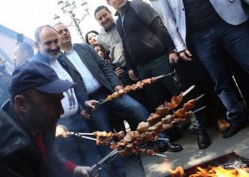 Как пожарить Армению - «Общество»