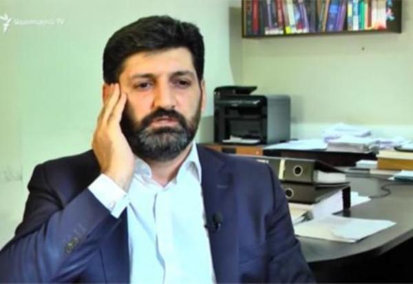 КС стал для Ваге Григоряна адвокатской конторой, за аренду которой не нужно платить - «Общество»