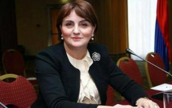 Либо покорно дожидаться конца, либо схватить Пашиняна за руку - «Политика»