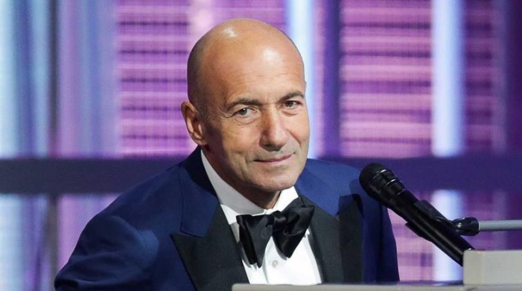 Артисты попросили государство не принимать без них решений по снятию карантина - «Культура»