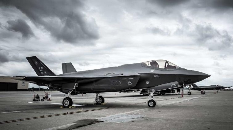 F-35 разбился вслед за F-22 на той же базе - «Армия»