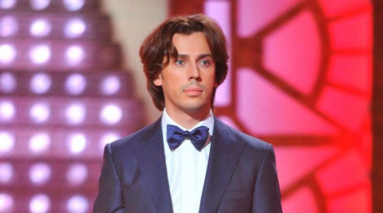 Галкин сравнил замок Пугачевой с "русским кабаком" - «Культура»