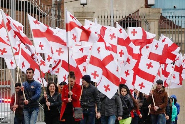 «Газпром» снизит цену на газ для Грузии на 15% - «Новости дня»