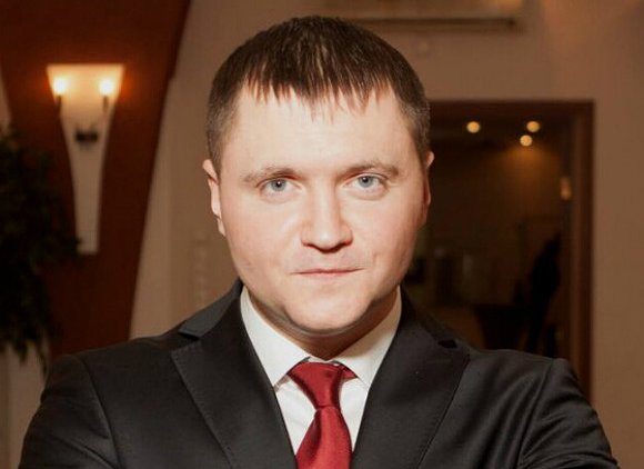 Конвоиры поддержали задержанного «омбудсмена полиции» и отказались везти его в суд - «Новости дня»