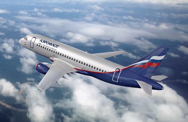 Летящий из Москвы в Екатеринбург самолет получил анонимку о минировании - «Власть и Общество»