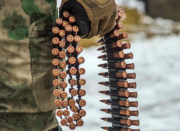 Может быть, ограничиться парадами? - «Новости дня»