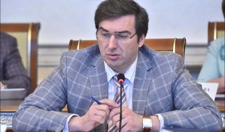 Новосибирский министр не стал отвечать на вопрос об умерших от коронавируса медиках - «Новости дня»