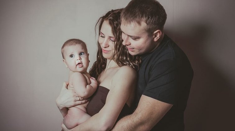 Обещанные президентом РФ выплаты семьи с детьми получат в срок - «Новости дня»