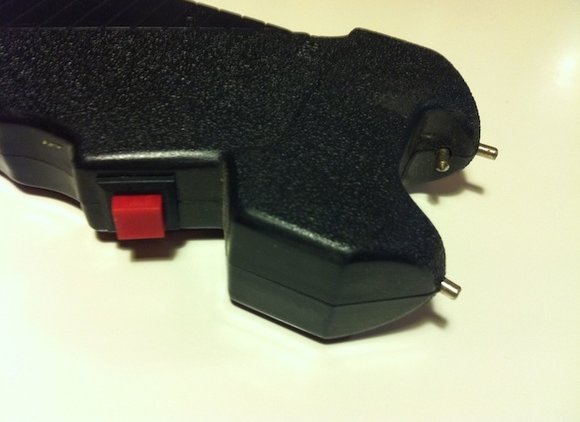 Полицейские в Пермском крае «задели» мужчину электрошокером, он умер - «Новости дня»