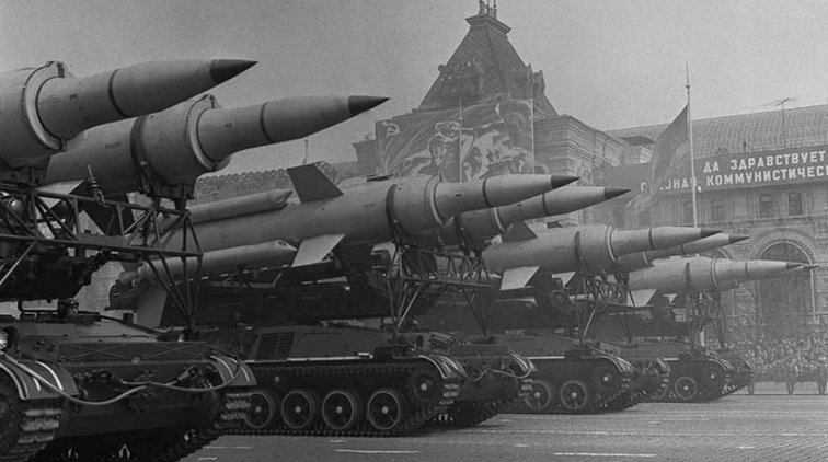 При СССР Парады Победы проводились в исключительных случаях - «Армия»