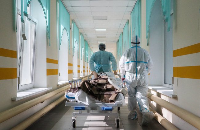 России рано присудили второе место по числу заразившихся коронавирусом - «Наука и технологии»