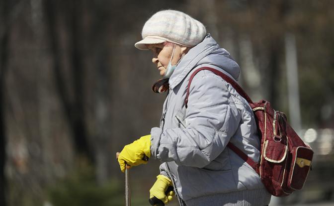 На «ельцинские» пенсии Россия выжила в 90-е, а «путинские» опять урежут - «Последние новости»