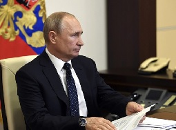 Почему Россию так внезапно «вернули к нормальной жизни» - «Новости дня»