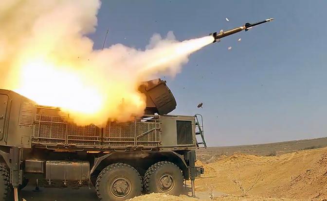 Подарок русским к 9 мая от Эрдогана: Турецкие ракеты атаковали нашу базу Хмеймим - «Последние новости»