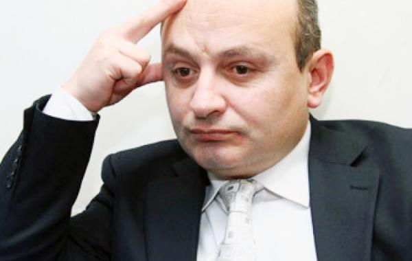 Позор председателя общественного совета Армении - «Общество»