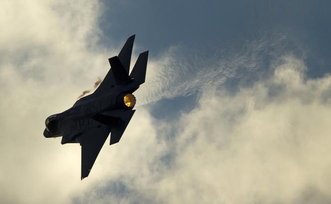 США обрекли Израиль на погибель, вынудив летать на F-35 против русских Су-35 - «Последние новости»