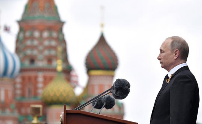 Судьба Эхнатона, или Религия г-на Путина - «Последние новости»