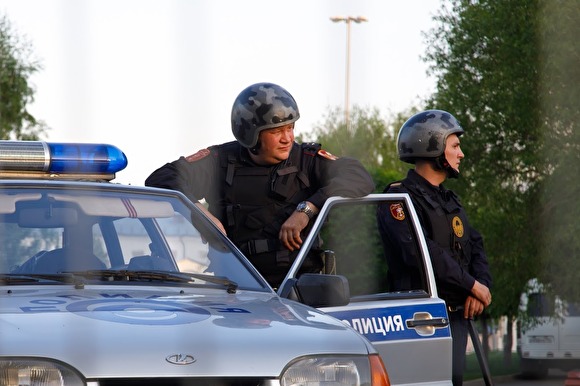 В Санкт-Петербурге охранники детской больницы устроили поножовщину на рабочем месте - «Новости дня»