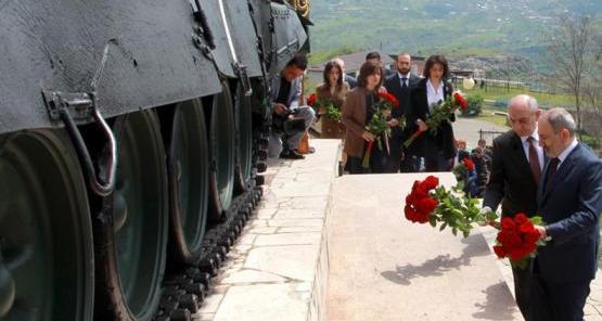 В Степанакерте прошли памятные мероприятия - «Общество»