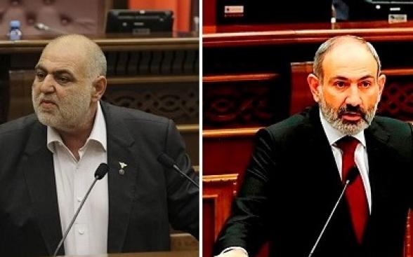 Вот и всё, что нужно знать о бархатной революции - «Общество»